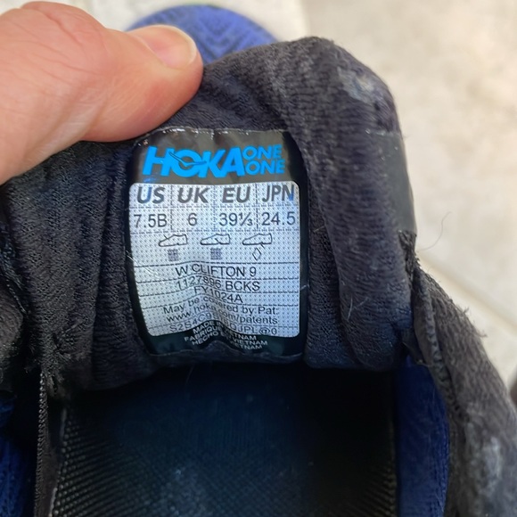 Hoka Clifton 9 Blue Women’s Size 7.5 Running Shoes - Picture 8 of 9